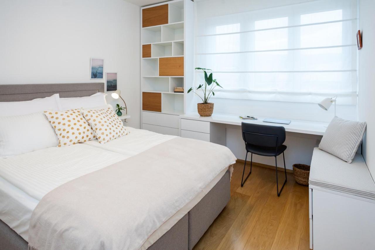 Luxury Apartment Ivari Split Bagian luar foto