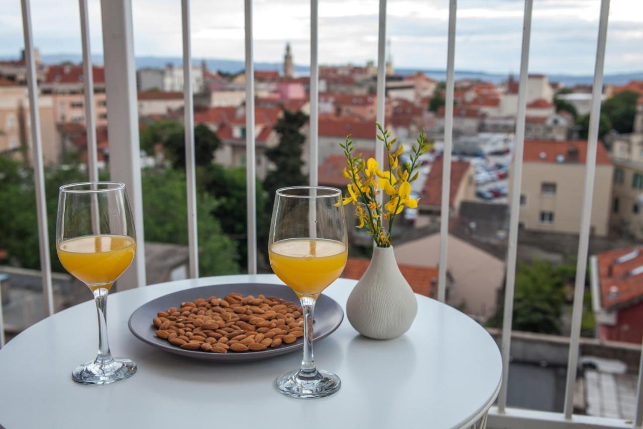 Luxury Apartment Ivari Split Bagian luar foto
